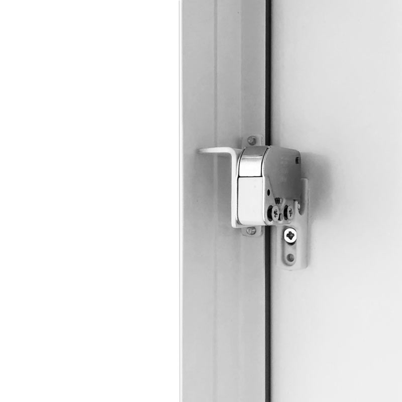 Einwurftüre weiß-RAL 9016, metall doppelwandig, Push-Lock mit Dichtung