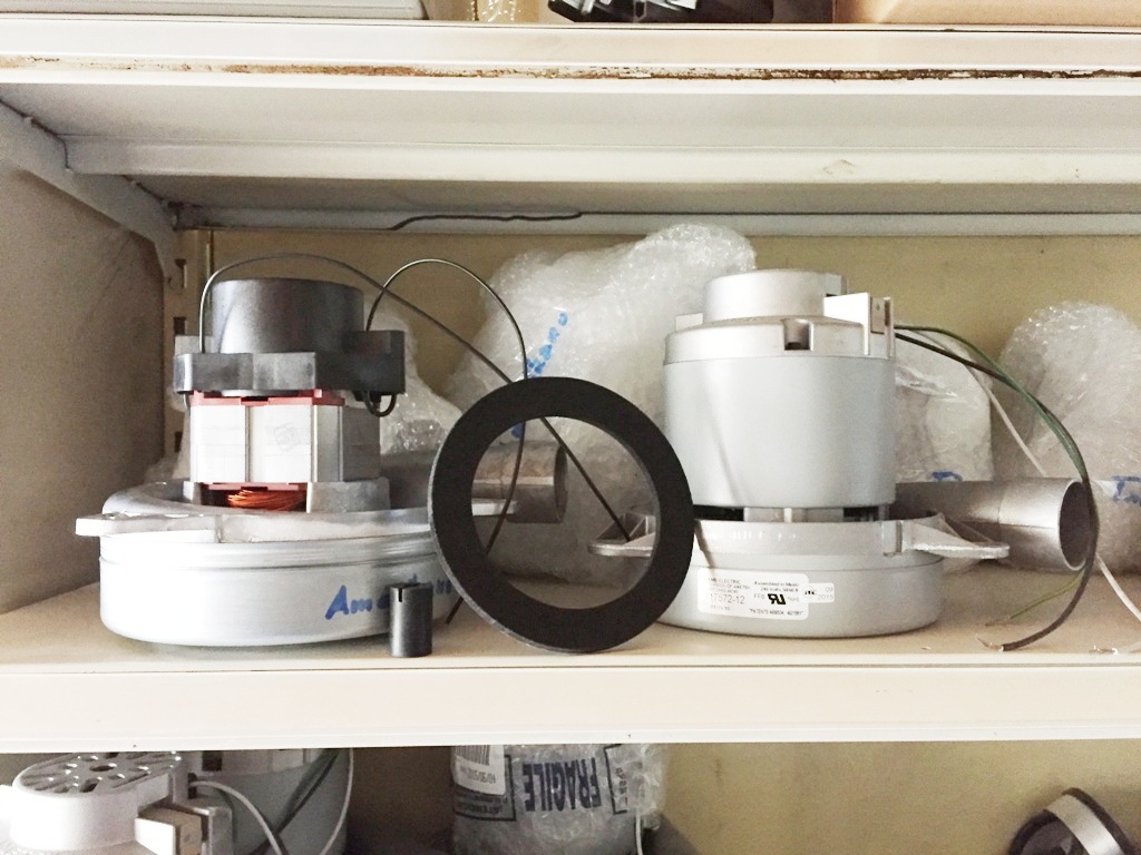 Motor mit 2 Turbinen für z.B. Vacuflo